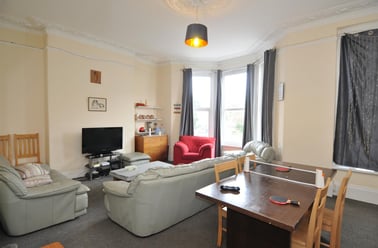 4 Lipson Road, Lipson, Plymouth - Image 2